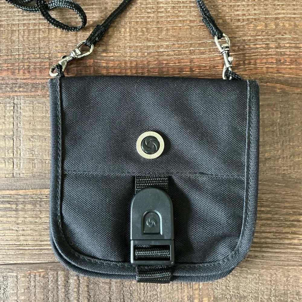 Samsonite Black Crossover Shoulder Wallet